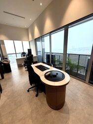 Eon Shenton (D2), Office #627824251